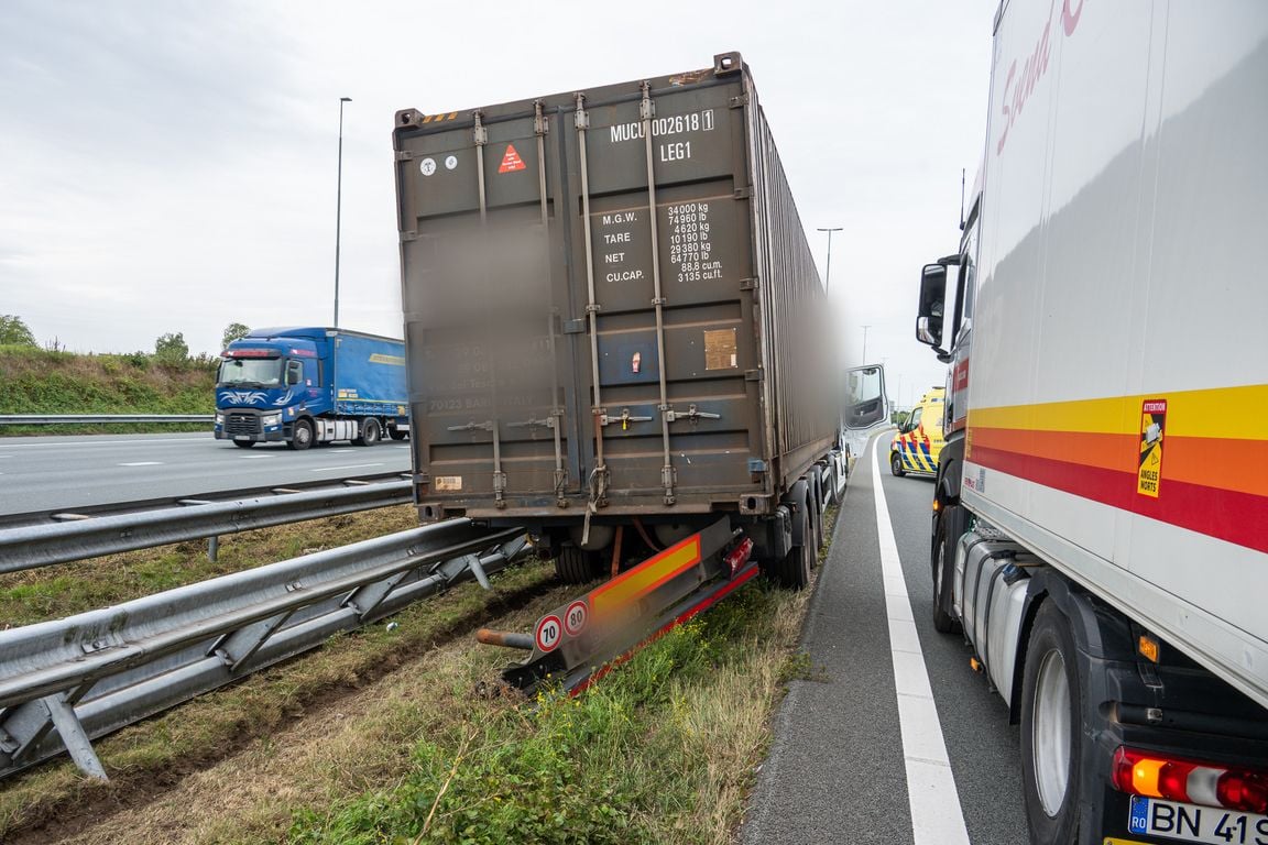 Vrachtwagen ongeluk op de snelweg