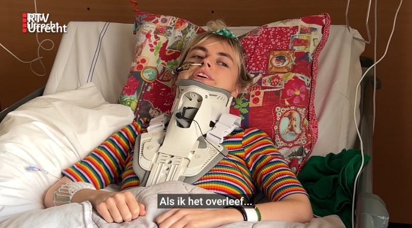 Kris ligt in het ziekenhuis