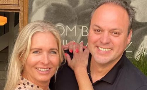 Frans en Mariska Bauer delen ontroerende eerste foto samen: ‘Twee pubers zonder idee wat zou komen’