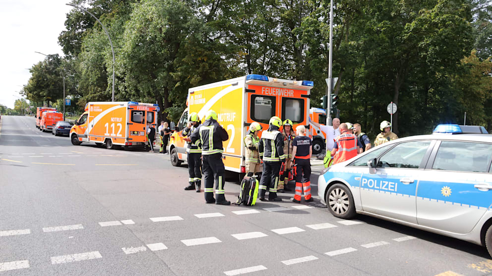 Berlijn in shock: auto rijdt in groep mensen, kinderen ernstig gewond