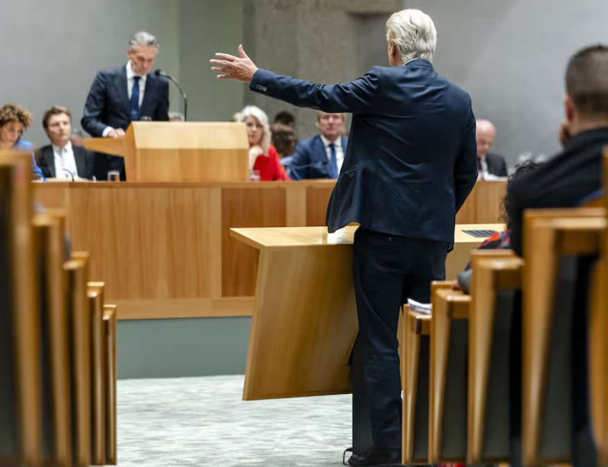 Schoof onder vuur tijdens Politieke Beschouwingen: oproep tegen polarisatie stuit op hoon