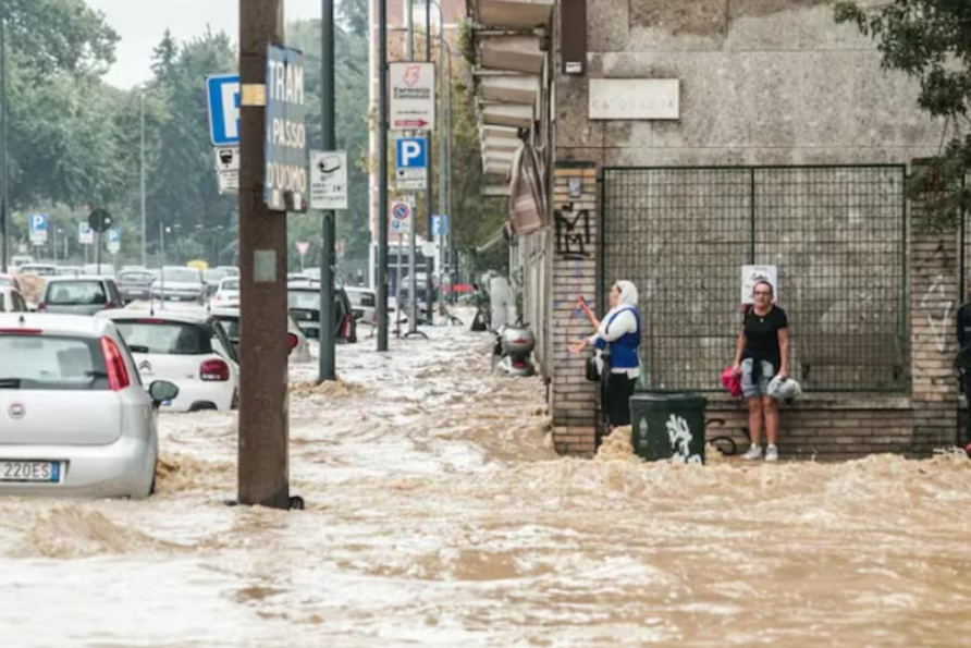 Hevig noodweer in Noord-Italië: toeriste vermist, honderden geëvacueerd