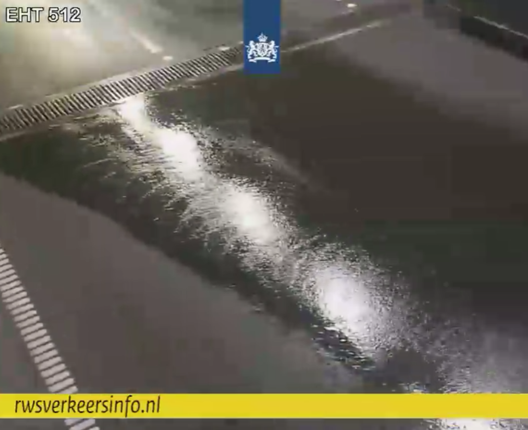 Chaos in Rotterdam: tunnel deels dicht nadat bluswaterinstallatie overstroomt