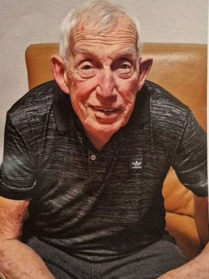 ‘Ongelooflijk fitte’ opa Albert (79) verdwijnt na ontsnapping uit verpleeghuis: familie wacht in onzekerheid