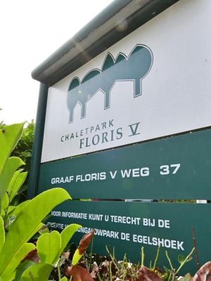 Eigenaar vakantiepark wil dat Diana niet langer permanent op zijn park woont, maar gemeente weigert te handhaven