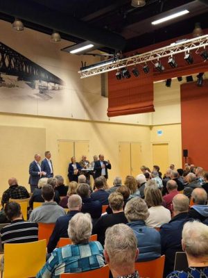 Emotionele reacties op mogelijk verdwijnen van dorp Moerdijk: “Het voelt als een slachthuis”