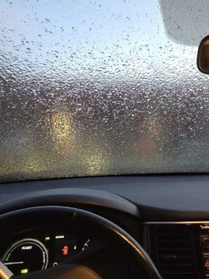 Code geel voor gladheid en mist