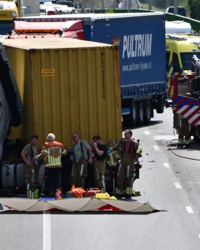 Ernstig ongeluk met vrachtwagen op A73 bij Tegelen