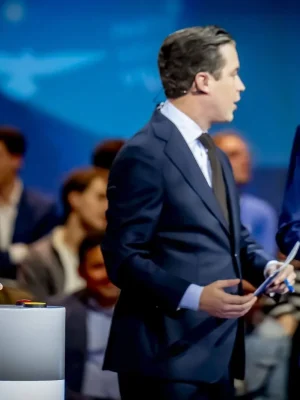 Confrontatie direct in RTL-debat: Timmermans verwijt Bontenbal ‘populisme-light’