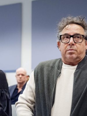 Rechtszaak tegen Marco Borsato: “Welke moeder stuurt opnames van haar seksende dochter naar mij?”