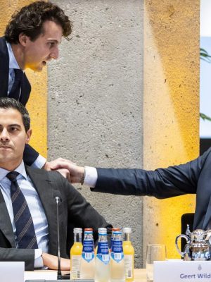 Formatie moeizaam van start: D66, VVD, JA21 en CDA liggen ver uit elkaar  Verkenningsfase