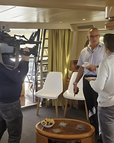 Peter is terug! B&B-ster waagt opnieuw zijn kans op tv: “Dit keer zonder speedo!