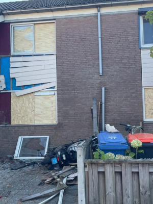 Explosieve aanslag op woning agent in Brabant: gezin ontsnapt ternauwernood aan ramp