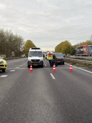 Traumahelikopter landt op A17 na ongeluk met vier voertuigen