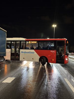 Code oranje voor groot deel van nederland door sneeuw en gladheid