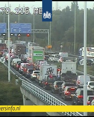 A4 afgesloten na kettingbotsing bij Leiden