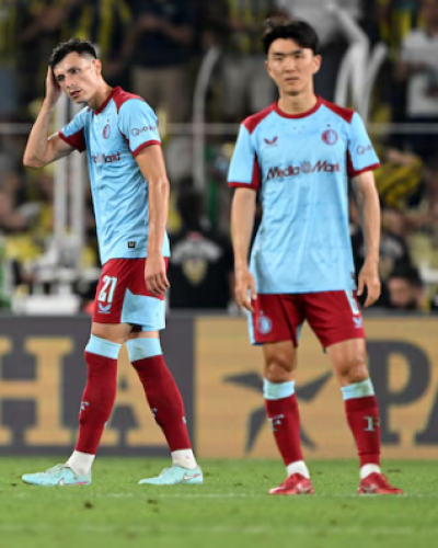 Feyenoord totaal afgedroogd in Istanbul – Europees sprookje voorbij