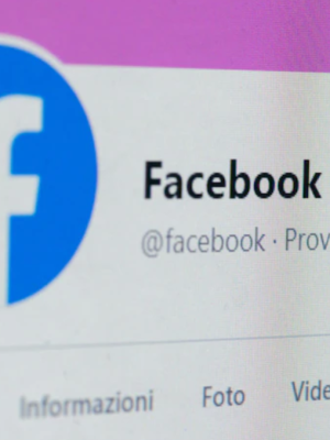 Facebook sluit groep waarin stiekeme foto’s van vrouwen werden gedeeld