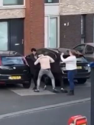 Van slachtoffer naar winnaar: Nederlands koppel deelt rake klappen uit aan asielzoekers