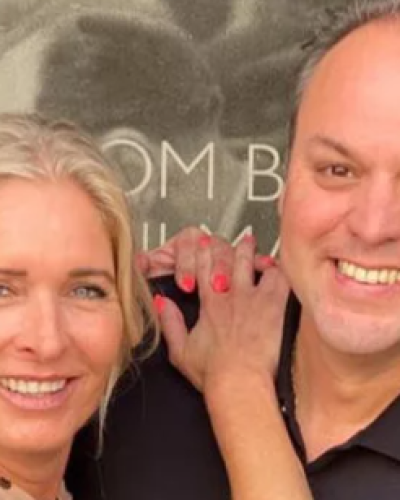 Frans en Mariska Bauer delen ontroerende eerste foto samen: ‘Twee pubers zonder idee wat zou komen’