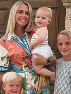 Heftig: Monique Smit waarschuwt voor nepberichten na oplichting van haar volgers