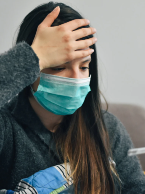 Heesheid, pijn en besmetting: Stratus-variant zorgt voor nieuwe coronagolf