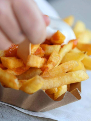 Nederland boven! Siem uit Utrecht wint WK frietbakken en schrijft geschiedenis