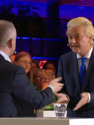 SP Fractievoorzitter Jimmy Dijk haalt keihard uit naar Geert Wilders en maakt hem compleet belachelijk