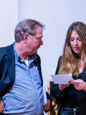 Gemeentebestuurders spenderen duizenden euro’s aan hotel, maar wie verbleef in luxesuite van 650 euro per nacht?