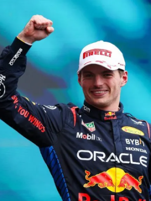 BIZAR: Norris én Piastri eruit — ineens ligt de wereldtitel weer voor het grijpen voor Verstappen!