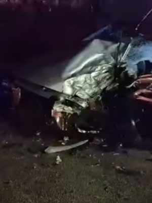 Ongekend drama: man zakt in elkaar bij wrak van zijn vrouw en overlijdt aan ‘gebroken hart’