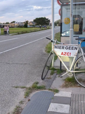 ACHTERKAMERDEAL: Maashorst betaalt 1,3 miljoen om verzet tegen azc weg te kopen