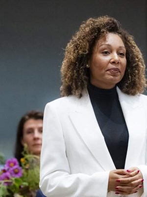 Nathalie van Berkel (D66) trekt zich terug als staatssecretaris van Financiën na gesjoemel met haar cv