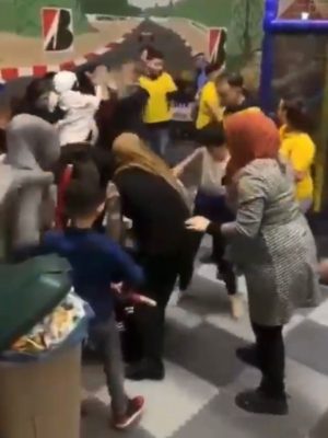 Grote vechtpartij breekt uit in Monkey Town-speelpark: personeel ook aangevallen