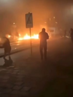 Grote explosie bij vuurwerkincident: jongen raakt in brand in Nederland