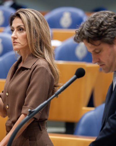 VVD zakt in peiling De Hond naar 16 zetels, CDA kruipt dichter naar PVV en GL–PvdA