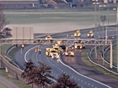 A4 langdurig afgesloten na ongeval, hulpdiensten rukken massaal uit