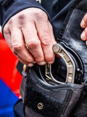 Agenten mishandeld bij woningconflict