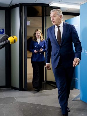 Formatie van start: D66 en CDA spreken met experts over asiel en migratie