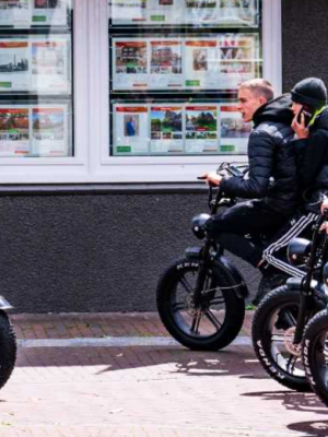 Kabinet: helmplicht voor kinderen op álle e-bikes
