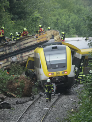 Trein ontspoord in Duitsland, meerdere doden
