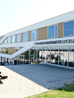 ‘Gebedsverbod op school is directe discriminatie’: rechter stelt scholier in het gelijk